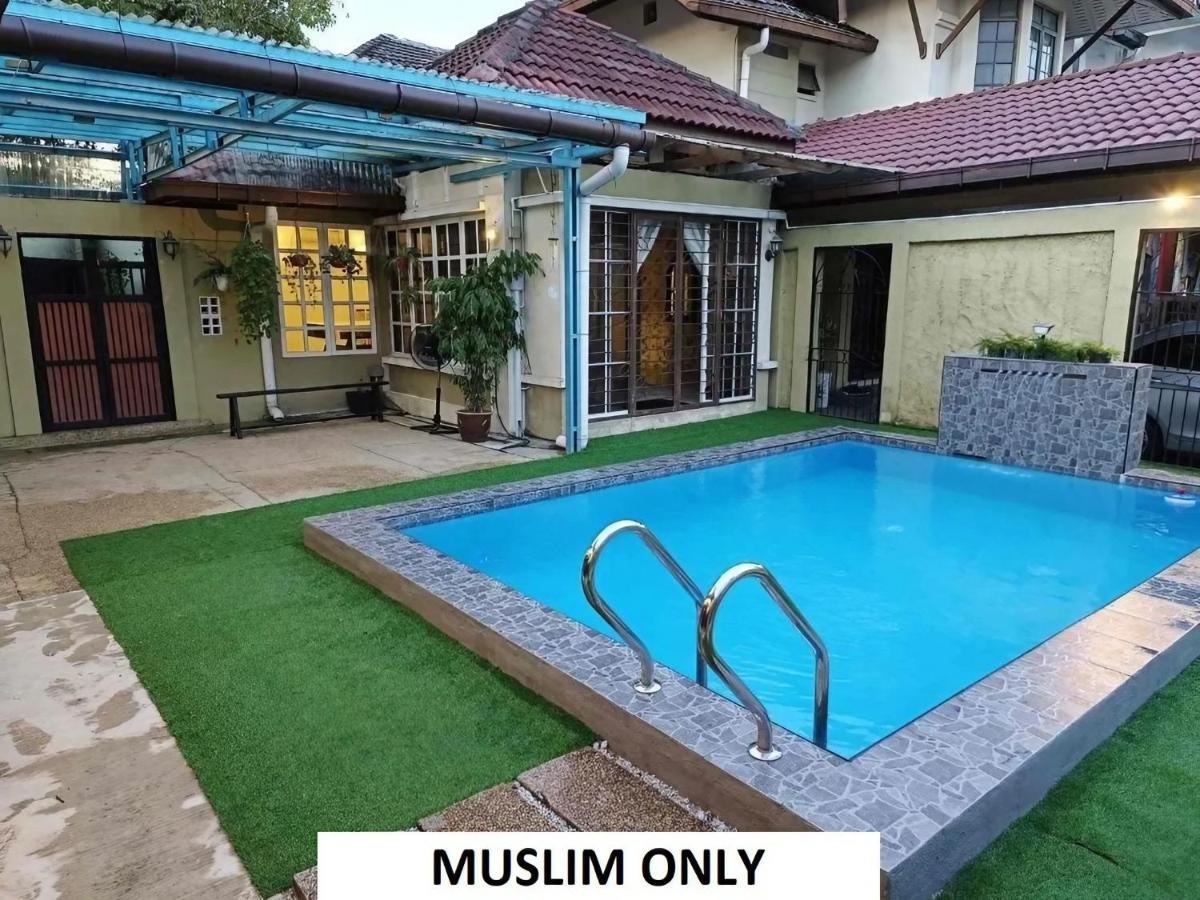 Homestay Laman Nuri, Kota Damansara Petaling Dzsaja Kültér fotó