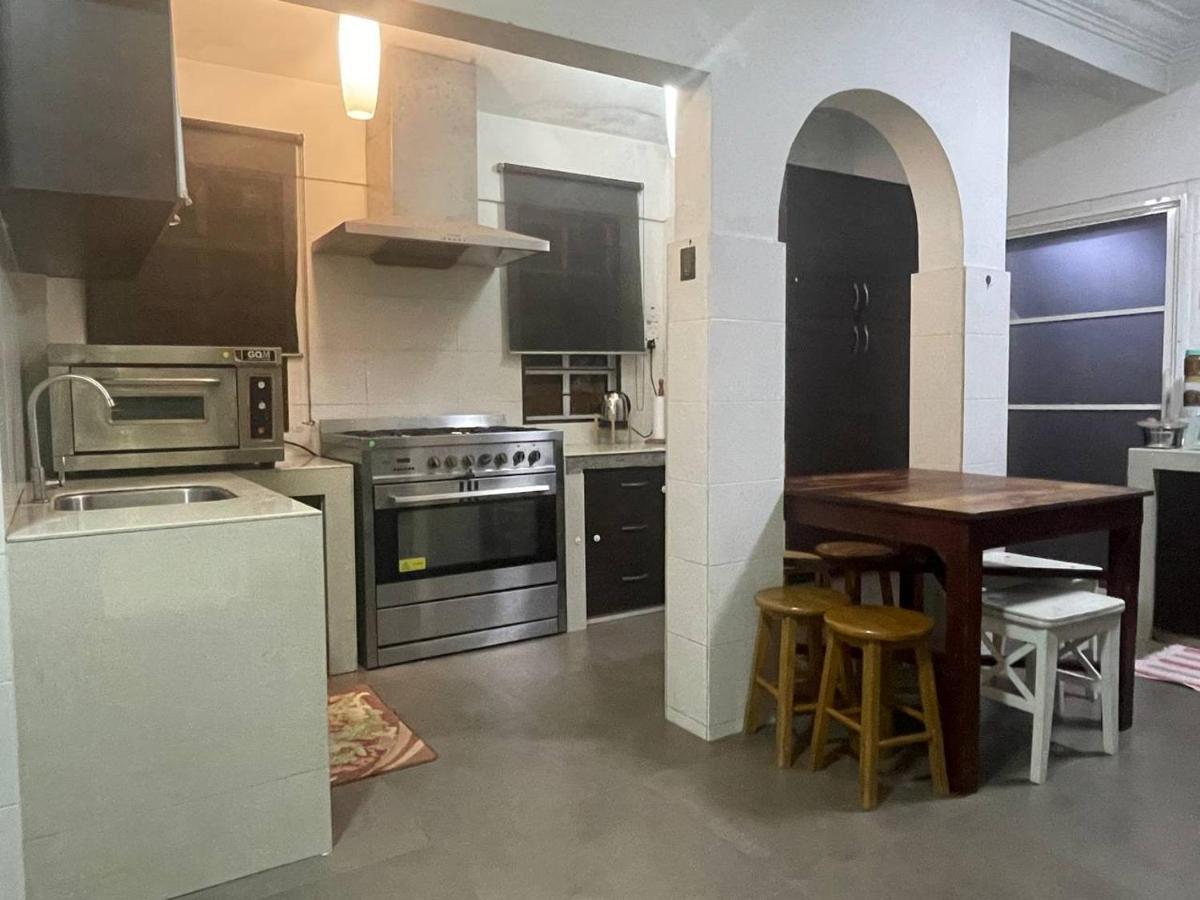 Homestay Laman Nuri, Kota Damansara Petaling Dzsaja Kültér fotó