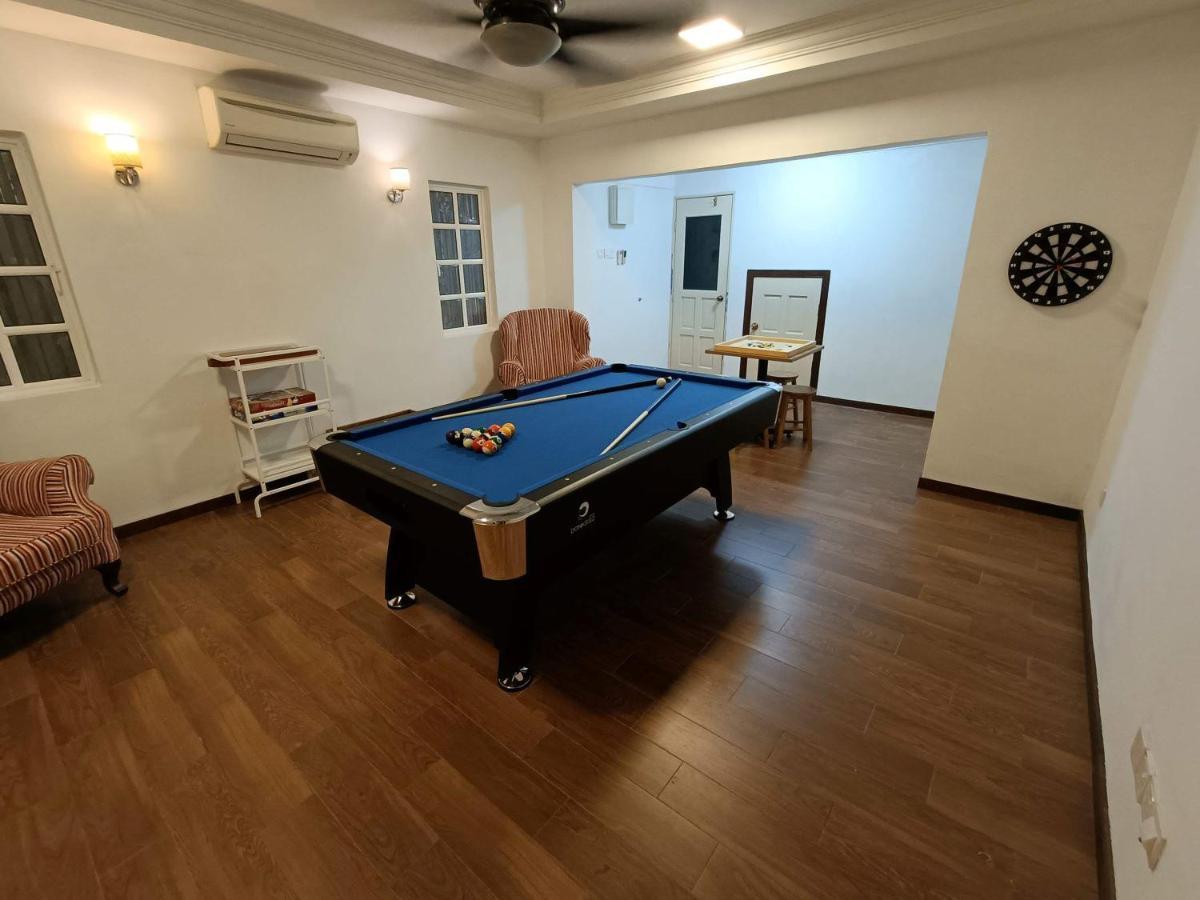 Homestay Laman Nuri, Kota Damansara Petaling Dzsaja Kültér fotó